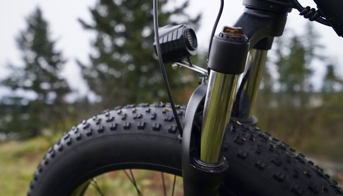 E-Bike Tire Pressure Guide: Find the Right PSI for Safety, Performance & Range